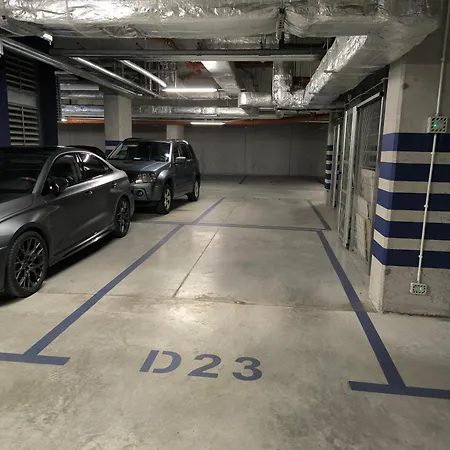 Goldclass - Free Parking - Self Check-in