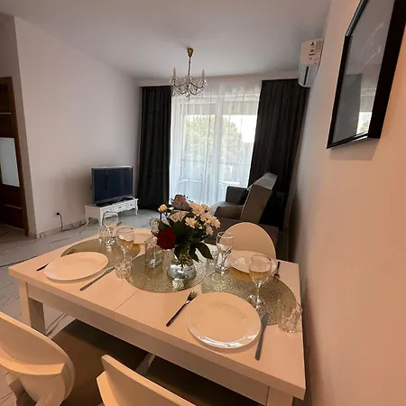 Appartement Goldclass - Free Parking - Self Check-in *