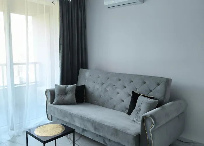 Goldclass - Free Parking - Self Check-in Apartamento