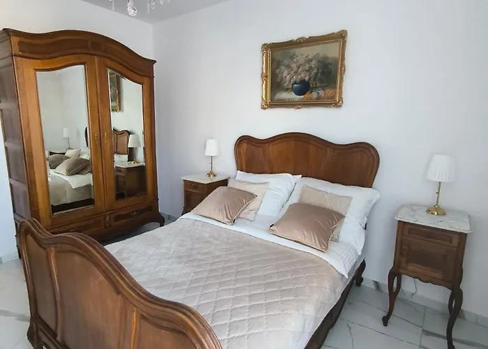 Goldclass - Free Parking - Self Check-in 카토비체