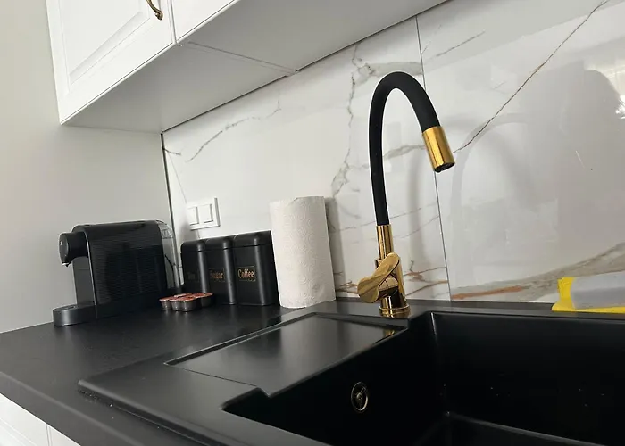 Goldclass - Free Parking - Self Check-in Apartamento